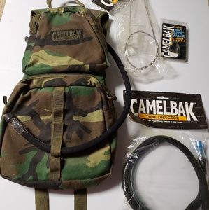 Camelbak camo hydration backpack with spares